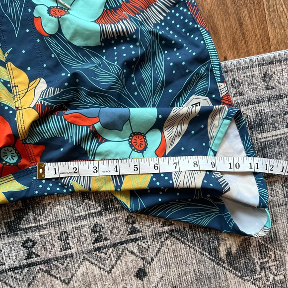 Vissla men’s Mo Bettah board shorts size Large (33 waist) - Picture 9 of 10